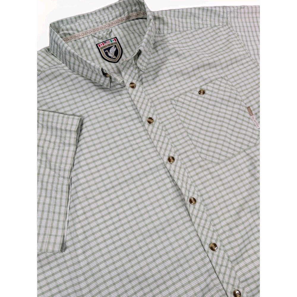 Ducks Unlimited Shirt Mens XL Green Plaid Button Up Short Sleeve Outdoor